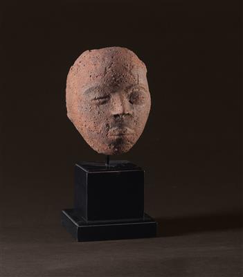 An Akan Head, Ghana. - Mimoevropské a domorodé umění