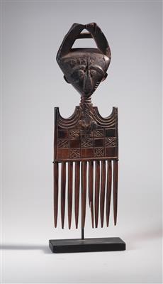 An old Ashanti Comb, Ghana. - Tribal Art