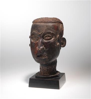 An Ekoi Head, Nigeria. - Mimoevropské a domorodé umění