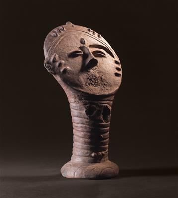 An very fine Akan Head, Ghana. - Mimoevropské a domorodé umění