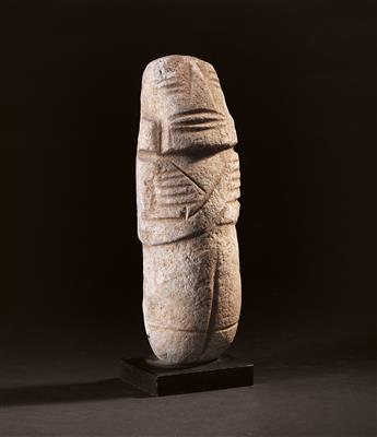 A Mescala Stone Figure, Mesoamerica, Guerrero, Balsas River region. - Mimoevropské a domorodé umění