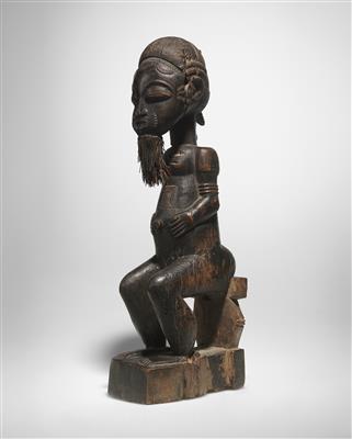 An ancient Baule Diviners figure, 19th century. - Mimoevropské a domorodé umění