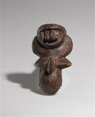 An archaic old New Caledonia charm, - Tribal Art