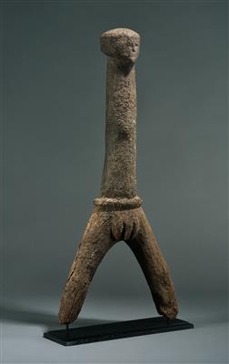 A Dagaaba stylized figure, - Tribal Art