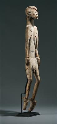 An early and very important Asmat figure, West New Guinea. - Mimoevropské a domorodé umění