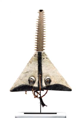 A Bidjogo Aquatic Mask - Tribal Art