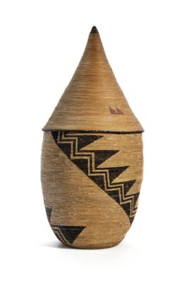 An Important and Exceptional Fine Tutsi Basket - Arte Tribale