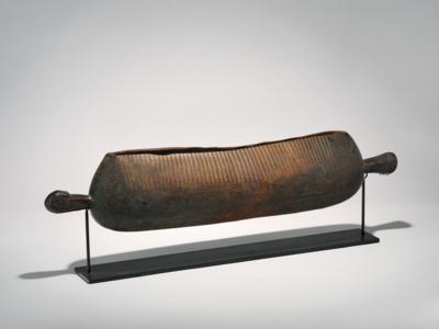 A Bamana slit gong drum 'nkènyè', - Tribal Art