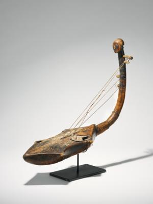 Feine Mangbetu-Harfe, - Stammeskunst