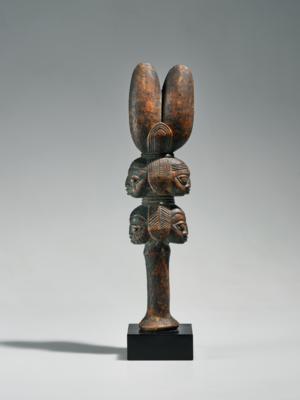 A fine Yoruba Shango staff with 4 heads. - Mimoevropské a domorodé umění