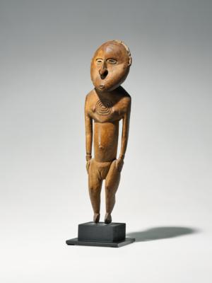 A Sepik ancestral figure, - Mimoevropské a domorodé umění
