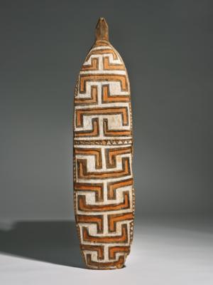 A very old and early collected Asmat shield, West Papua . - Tribal Art