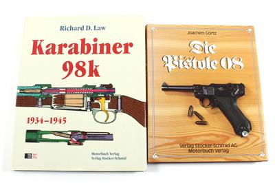 Konvolut bestehend aus vier Büchern, - Jagd-, Sport- und Sammlerwaffen