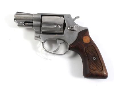 Revolver, Taurus, - Lovecké, sportovní a sběratelské zbraně