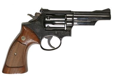 Revolver, Smith  &  Wesson, Mod.: 53, Kal.: .22 Rem. Jet, - Jagd-, Sport- und Sammlerwaffen