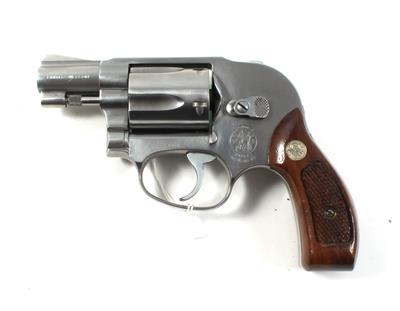 Revolver, Smith  &  Wesson, Mod.: 649-2, Kal.: .38 Spez., - Sporting and Vintage Guns