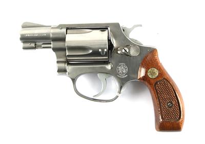 Revolver, Smith  &  Wesson, Mod.: 60, Kal.: .38 Spez., - Lovecké, sportovní a sběratelské zbraně