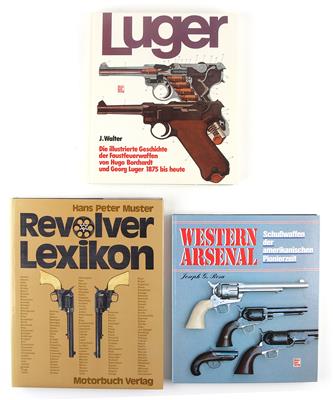Konvolut aus drei Büchern darunter 'Luger', - Lovecké, sportovní a sběratelské zbraně