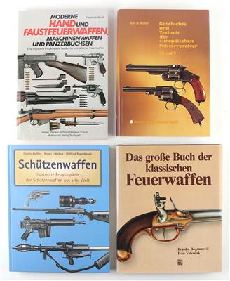 Konvolut aus vier Büchern darunter 'Das große Buch der klassischen Feuerwaffen', - Sporting and Vintage Guns