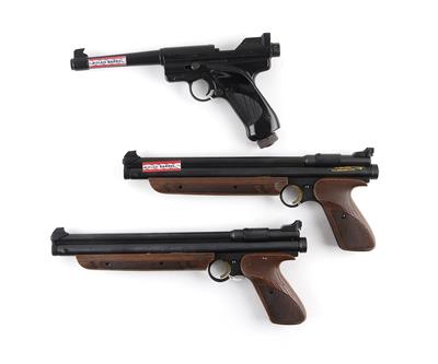 Konvolut aus drei Crosman Pistolen, darunter CO2-Pistole Crosman, Mod. Mark II Target, Kal. 4,5 mm, - Jagd-, Sport- und Sammlerwaffen