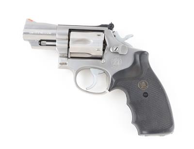 Revolver, Smith  &  Wesson, Mod.: 66-3, Kal.: .357 Mag., - Lovecké, sportovní a sběratelské zbraně