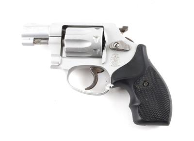 Revolver, Smith  &  Wesson, Mod.: 317 Air Lite, Kal.: .22 l. r., - Lovecké, sportovní a sběratelské zbraně