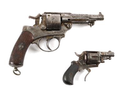 Konvolut Revolver, darunter, Manufacture d'Armes, St. Etienne - Frankreich, Mod.: französischer Armeerevolver M1873, Kal.: 11 mm, - Jagd-, Sport- und Sammlerwaffen