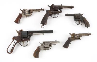 Großkonvolut aus 6 Revolvern - Fertigung vor 1900, - Armi da caccia, competizione e collezionismo