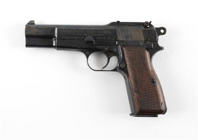 Pistole, FN - Browning, Mod.: 1935 HP der belgischen Armee mit Anschlagschaftsnut, Kal.: 9 mm Para, - Jagd-, Sport- und Sammlerwaffen