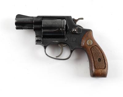 Revolver, Smith  &  Wesson, Mod.: 36, Kal.: .38 Spez., - Sporting and Vintage Guns