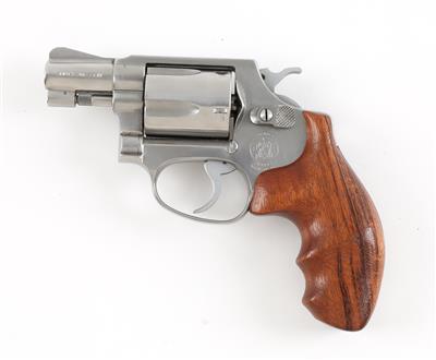 Revolver, Smith  &  Wesson, Mod.: 60, Kal.: .38 Spez., - Jagd-, Sport-, & Sammlerwaffen