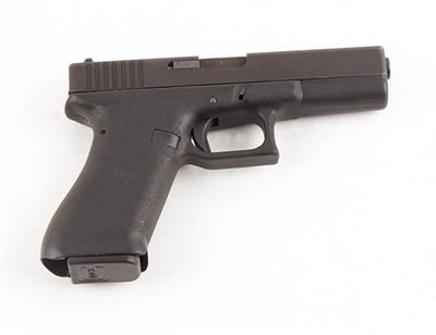 Pistole, Glock, Mod.: 17 - erste Generation, Kal.: 9 mm Para, - Lovecké, sportovní a sběratelské zbraně