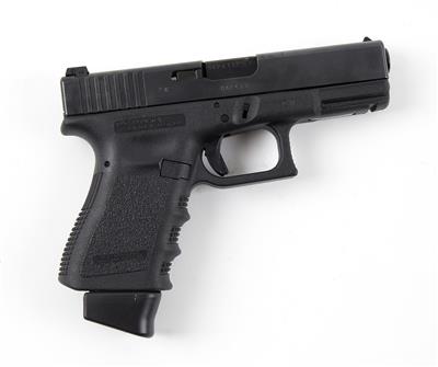 Pistole, Glock, Mod.: 19 Gen. 3, Kal.: 4 mm M20, - Lovecké, sportovní a sběratelské zbraně