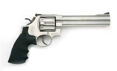 Revolver, Smith  &  Wesson, Mod.: 629-4 Classic, Kal.: .44 Mag., - Jagd-, Sport-, & Sammlerwaffen