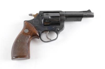 Revolver, Astra - Spanien, Mod.: Police mit Kompensator und Wechseltrommel auf 9 mm, Kal.: .357 Mag., - Armi da caccia, competizione e collezionismo