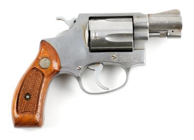 Revolver, Smith  &  Wesson, Mod.: 60, Kal.: .38 spez., - Lovecké, sportovní a sběratelské zbraně