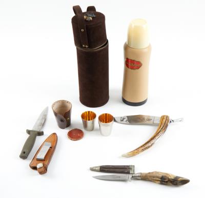 Konvolut aus Duritherm-Thermosflasche mit Futteral, - Jagd-, Sport- und Sammlerwaffen