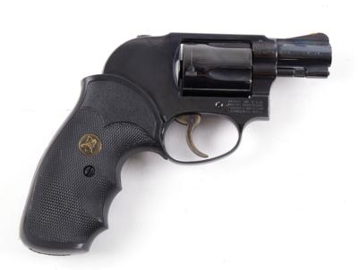 Revolver, Smith  &  Wesson, Mod.: 49, Kal.: .38 Spez., - Sporting & Vintage Guns
