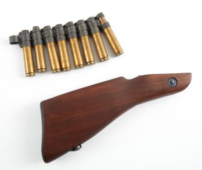 Konvolut aus einem Holzschaft Thompson/Tommy Gun mit Klappdeckel in der Schaftkappe, - Sporting & Vintage Guns