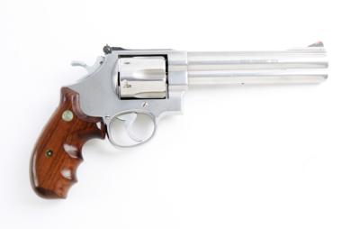 Revolver, Smith  &  Wesson, Mod.: 629-3 Classic DX, Kal.: .44 Mag., - Jagd-, Sport-, & Sammlerwaffen