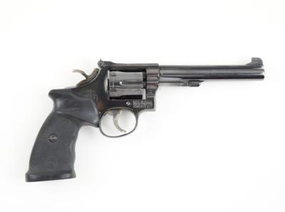 Revolver, Smith  &  Wesson, Mod.: 15-3, Kal.: .38 Spez., - Jagd-, Sport- und Sammlerwaffen - Für die Herbstjagd