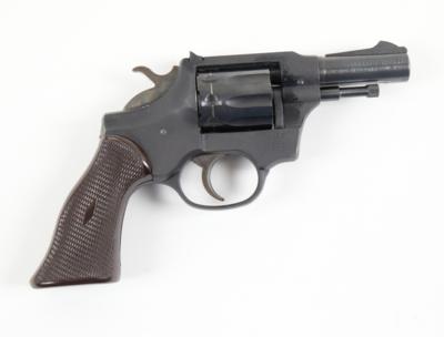 Revolver, High Standard, Mod.: Sentinel R-100, Kal.: .22 l. r., - Jagd-, Sport- und Sammlerwaffen