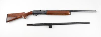 Selbstladeflinte, Remington, Mod.: 1100 mit Wechsellauf, beide Kal.: 12/70, - Lovecké, sportovní a sběratelské zbraně