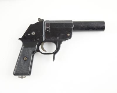 Signalpistole, 1001 - Fertigungscode VEB Ernst Thälmann (ehemals Haenel-Werk) mit Originalholster, Kal.: 4, - Lovecké, sportovní a sběratelské zbraně