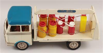 Milchwagen, Lastwagen aus Blech, Hersteller GÖSO um 1960, - Giocattoli