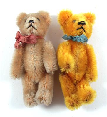 Zwei Schuco-Teddys, - Toys