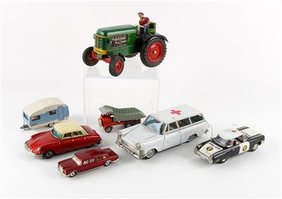 Konvolut Blechspielzeug um 1960: - Toys