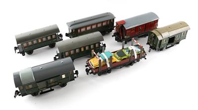 Märklin Spur 0: 7 Stk. 2- und 4-a Güterwaggons, - Toys