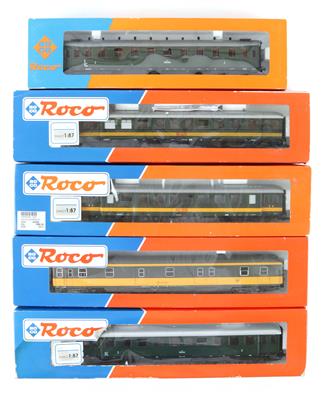 Roco H0 9 Stk. 4-a Personenwagen: - Toys