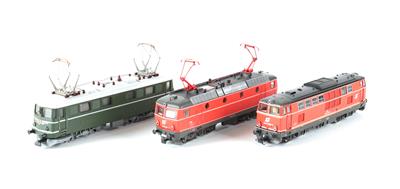 Konvolut Klein-Modellbahn H0,3 Stück: - Toys